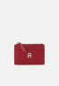 Tommy Hilfiger LIFE LONG WITH ZIP Wallet regatta red LIFE LONG WITH ZIP Кошелек регата красный