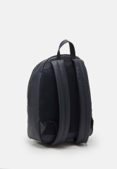 Tommy Hilfiger ESSENTIAL BACKPACK UNISEX Rucksack Space Blue ESSENTIAL BACKPACK UNISEX Рюкзак КосмосСиний