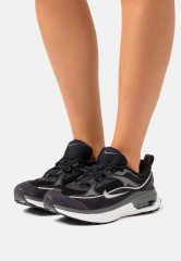 Nike Sportswear W AIR MAX BLISS Sneaker low black/silver/oil grey/iron grey/summit white W AIR MAX BLISS Низкие кроссовки женские черный/серебристый/масленно-серый/железно-серый/саммит-белый