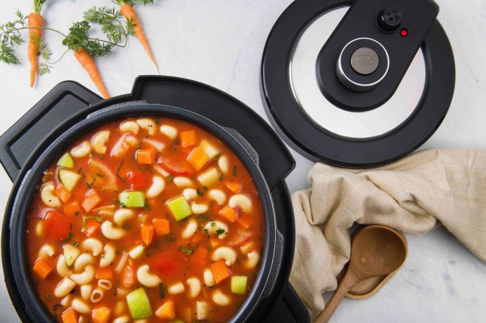 Tefal Tefal Multikocher CY7788 Turbo Cuisine  Fry, 1090 W, 7,6 l Schussel, Schnellkochfunktion, 10 aut. Kochprogramme, 4 Extra Crisp Programme  Мультиварка Tefal CY7788 Turbo Cuisine Fry, 1090 Вт, чаша 7,6 л, функция быстрого приготовления, 10 автоматичес