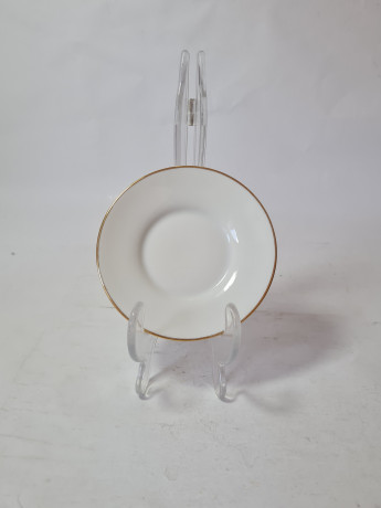 Тарелка винтажная Fabrique Royale Limoges, белый фарфор с позолоченным рельефным краем, 10,5 x 1,5 см, Франция, 1960-70гг.