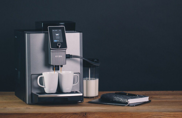 Nivona Nivona Kaffeevollautomat NICR 1040 CafeRomatica Milchsystem App Bluetooth 15 bar  Полностью автоматическая кофемашина Nivona NICR 1040 CafeRomatica, система приготовления молока, приложение Bluetooth, 15 бар