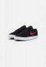 Nike SB CHRON 2 UNISEX Sneaker low black/university red/white CHRON 2 UNISEX Низкие кроссовки женские черный/университетский красный/белый