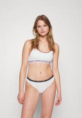 Tommy Hilfiger UNLINED BRALETTE Bustier white БРАЛЕТ БЕЗ ПОДКЛАДКИ Бюстье белый