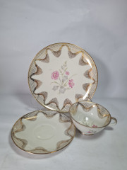 Чайное трио винтажное Winterling Roslau Bavaria / Sabina с розовыми цветами и обильным золотым узором, фарфор, Германия, 1960-70гг.