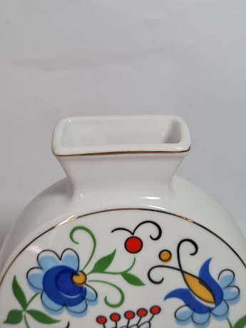 Ваза винтажная Lubiana Poland необычной формы, с сине-красным декором, фарфор, 17 см, Польша, 1960-70гг.