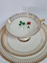Чайное трио винтажное Winterling Roslau Bavaria "Алая роза" с золотым орнаментом, фарфор, Германия, 1960-70гг.