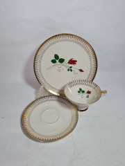 Чайное трио винтажное Winterling Roslau Bavaria "Алая роза" с золотым орнаментом, фарфор, Германия, 1960-70гг.