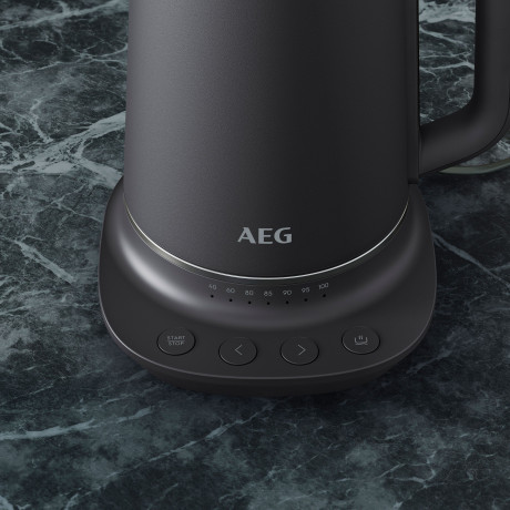 AEG AEG Wasserkocher K7-1-6BP Gourmet 7, 1,7 l, 2400 W  Чайник AEG K7-1-6BP Gourmet 7, 1,7 л, 2400 Вт