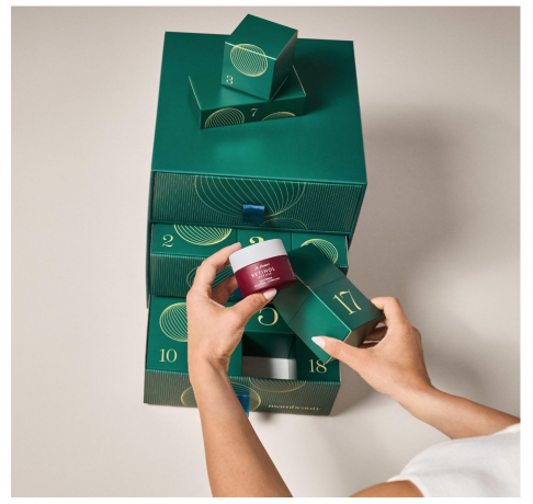 M. Asam PREMIUM Advent Calendar 2025 Адвент-календарь PREMIUM, 24 эксклюзивных бьюти сюрприза, 38x34x27 см