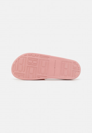 Tommy Hilfiger MONOGRAM POOL SLIDE Mules soothing pink ГОРКА ДЛЯ БАССЕЙНА MONOGRAM Мюли успокаивающий розовый