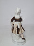 Фарфорвая статуэтка "Дама в бело-коричневом платье с цветком на руке", 17 x 7 см, Германия, 1960-70гг.