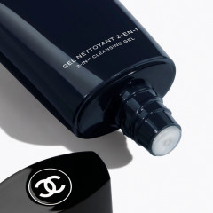 CHANEL 2-IN-1 REINIGUNGSGEL  ОЧИЩАЮЩИЙ ГЕЛЬ 2-В-1