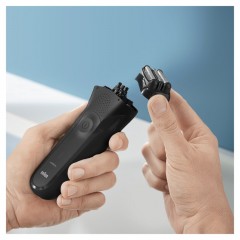 Braun Elektrischer Rasierer quot;Series 3 300Squot; in Schwarz  Электробритва &amp;quot;Серия 3 300S&amp;quot; в черном