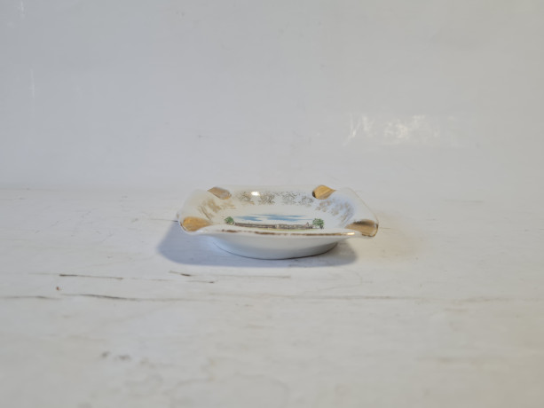 Пепельница винтажная Bavaria "Бад Кроцинген", фарфор, 8 х 8 см, Германия, 1960-70гг.