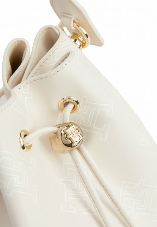 Tommy Hilfiger ICONIC MONOGRAM Handbag sugarcane ICONIC MONOGRAM Сумочка сахарный тростник