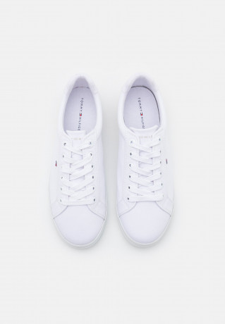 Tommy Hilfiger ESSENTIAL STRIPES  Trainers white ESSENTIAL STRIPES Кроссовки белый