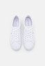 Tommy Hilfiger ESSENTIAL STRIPES  Trainers white ESSENTIAL STRIPES Кроссовки белый