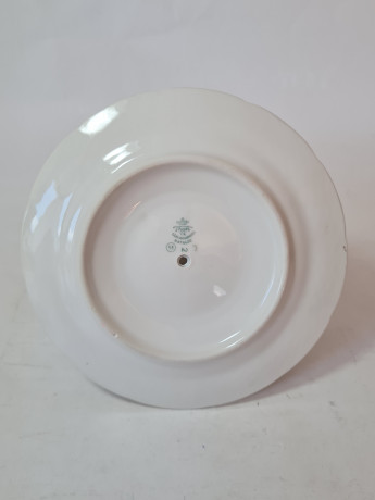 Соусник винтажный Thun, белый фарфор с зеленым узором и позолотой Natalie, 17 x 8 см, Чехословакия, 1960-70гг.