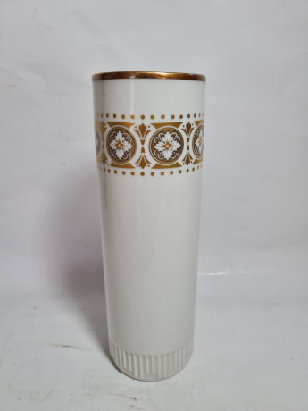 Ваза винтажная Plankenhammer Floss Bavaria с золотистым декором, фарфор, 19 см, Германия, 1960-70гг.