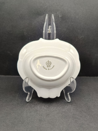 Пепельница винтажная Dekor Dresden c розовыми цветами и позолотой, фарфор, 14 х 3 см, Германия, 1960-70гг.