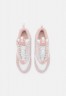 Nike Sportswear W AIR MAX 90 FUTURA Sneaker low summit white/soft pink/barely rose/pink oxford/white W AIR MAX 90 FUTURA кроссовки женские низкие Summit White/мягко-розовый/едва розовый/розовый оксфорд/белый