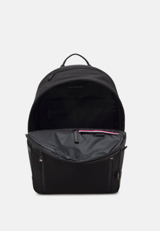 Tommy Hilfiger ELEVATED BACKPACK UNISEX Rucksack black ПОВЫШЕННЫЙ РЮКЗАК УНИСЕКС Рюкзак черный