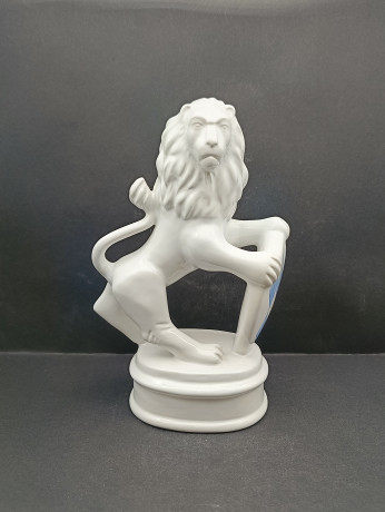 Статуэтка винтажная большая Nasy "Лев с гербом", фарфор, 23 х 15 см, Германия, 1960-70гг.