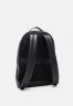 Tommy Hilfiger CENTRAL BACKPACK UNISEX Rucksack black ЦЕНТРАЛЬНЫЙ РЮКЗАК УНИСЕКС Рюкзак черный