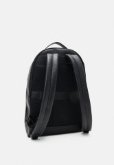 Tommy Hilfiger CENTRAL BACKPACK UNISEX Rucksack black ЦЕНТРАЛЬНЫЙ РЮКЗАК УНИСЕКС Рюкзак черный
