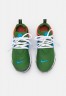 Nike Sportswear AIR PRESTO UNISEX Sneaker low forest green/photo blue/team orange/white/black AIR PRESTO UNISEX Низкие кроссовки женские лесной зеленый/фото синий/оранжевый/белый/черный
