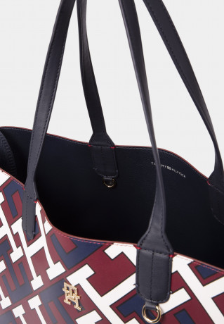 Tommy Hilfiger Monogram Iconic  Across body bag corporate mix Monogram Iconic — сумка через плечо корпоративный микс