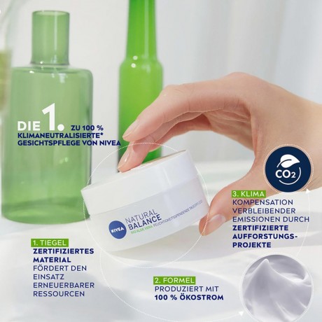 Nivea Natural Balance Feuchtigkeitsspendende Tagespflege  Увлажняющий дневной уход Natural Balance