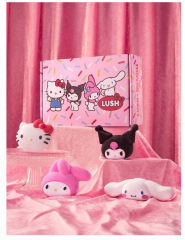 LUSH Hello Kitty &amp; Friends SET, Бомбочки для ванны подарочный набор с фруктовыми ароматами, 4 шт, 535 г