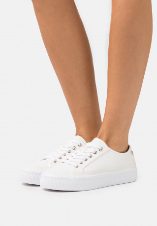 Tommy Hilfiger PLATFORM Trainers ecru ПЛАТФОРМА Кроссовки экрю