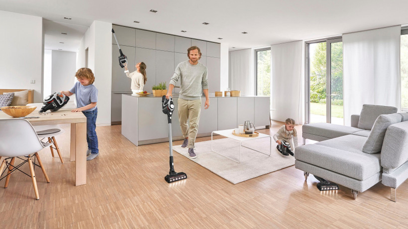 BOSCH BOSCH Akku-Stielstaubsauger BSS82SIL1 Akkusauger Unlimited 8 Serie  Беспроводной пылесос BOSCH Беспроводной пылесос BSS82SIL1 Unlimited 8 series