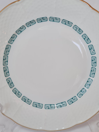 Набор десертных тарелок винтажных Thun, белый фарфор с зеленым узором и позолотой Natalie, 6шт х 19,5 x 2 см, Чехословакия, 1960-70гг.