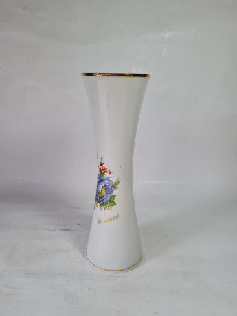 Ваза винтажная Waldershof Bavaria, белый фарфор с обильным ярким цветочным декором и позолотой 22К, 26 x 9 см, Германия, 1960-70гг.