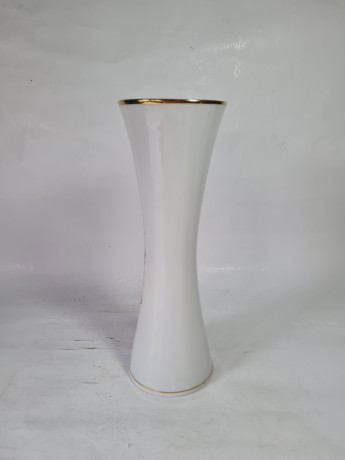 Ваза винтажная Waldershof Bavaria, белый фарфор с обильным ярким цветочным декором и позолотой 22К, 26 x 9 см, Германия, 1960-70гг.