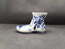 Статуэтка винтажная Delft Blue "Голландский сапог" с цветочным декором и мельницей, ручная роспись, фарфор, 11 х 7 см, Голландия, 1960-70гг.