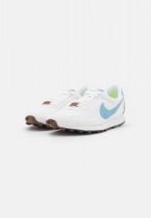 Nike Sportswear DAYBREAK Sneaker low white/obsidian/black/multicolor DAYBREAK Низкие кроссовки женские белый/обсидиан/черный/многоцветный