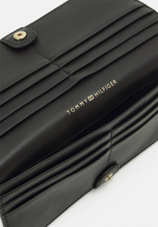 Tommy Hilfiger CASUAL CHIC LARGE WALLET Wallet black БОЛЬШОЙ КОШЕЛЕК CASUAL CHIC Бумажник черный