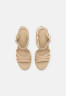 Tommy Hilfiger ESSENTIAL BASIC WEDGE High heeled sandals sandalwood ESSENTIAL BASIC WEDGE Босоножки на высоком каблуке сандаловое дерево