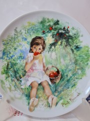 DE LIMOGES Коллекционная Тарелка "Мари-Анж", сертификат AP-502, 21 см, Франция, 1978г.
