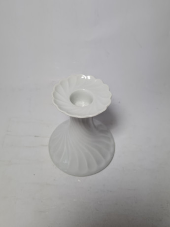 Limoges France Белый фарфоровый подсвечник, 10см x 9,5см, Франция, 1960-70гг.