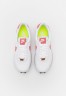 Nike Sportswear DAYBREAK Sneaker low white/light sienna/sail DAYBREAK Низкие кроссовки женские белый/светло-сиенна/парус