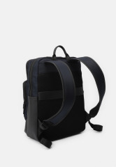 Tommy Hilfiger CITY COMMUTER Rucksack space blue CITY COMMUTER рюкзак космический синий