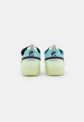 Nike Sportswear AIR FORCE 1 REACT UNISEX Sneaker low white/black/barely volt/ghost green/blue chill/sail AIR FORCE 1 REACT UNISEX Низкие кроссовки женские белый/черный/еле вольт/призрачно-зеленый/синий холод/парус