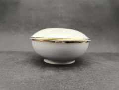 Шкатулка миниатюрная винтажная PWB Porzellan Bavaria "Ахерн", ручная работа, фарфор, 11 см, Германия, 1970-80гг.