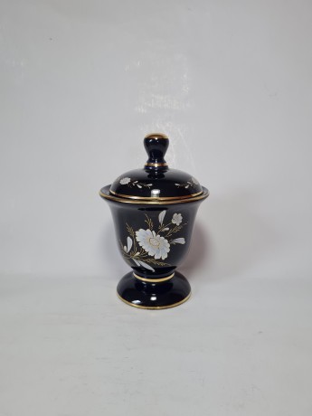 KERAMOS Сахарница "Цветы на синем фоне" с позолотой, 18.5смx12.5см, Италия, 1950-60гг.